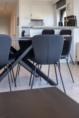 Cuisine ou kitchenette dans l'établissement Cosy Calmeyn