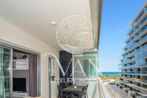 Casa Elly Ivan Luxury Homes 3ªPlta Sur 1ªLinea