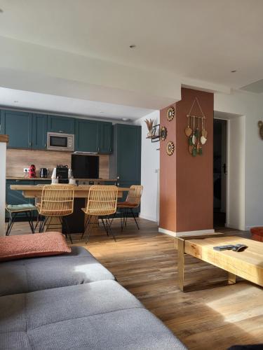 Køkken eller tekøkken på House Ledoux Land near to Disney and Escape Game maison