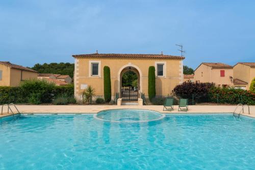 Villa climatisée avec piscine