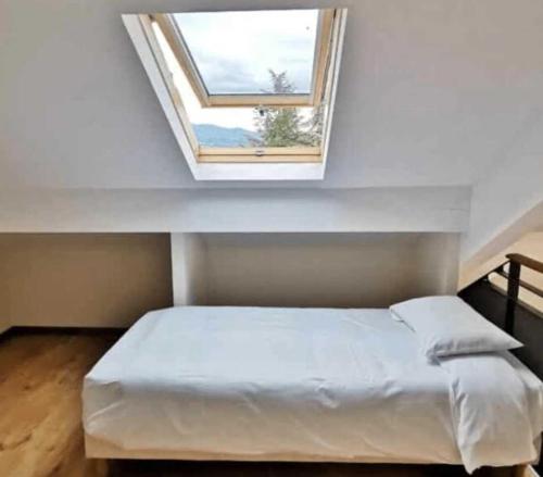 Ένα ή περισσότερα κρεβάτια σε δωμάτιο στο Appartement 3 étoiles - eecfga