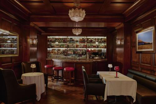 The Maybourne Beverly Hills, Maybourne photo 53