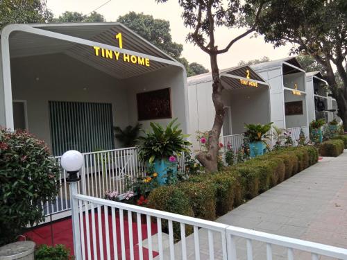 The Grand Dadu Bari Resort