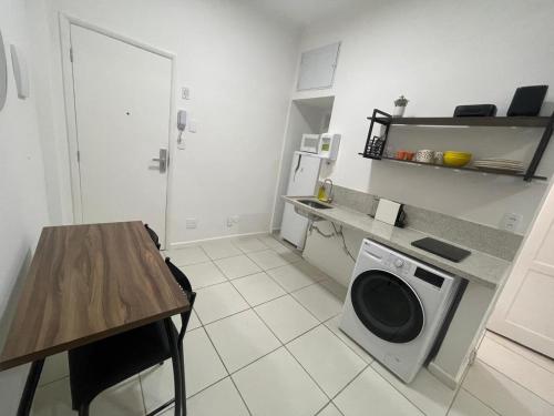 Condo ipanema 209にあるキッチンまたは簡易キッチン