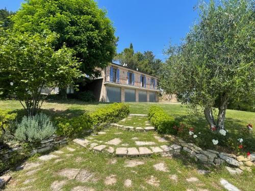 Fotografie z fotogalerie ubytování Casa Zefiro 4 by Marche Holiday Villas v destinaci Orciano di Pesaro