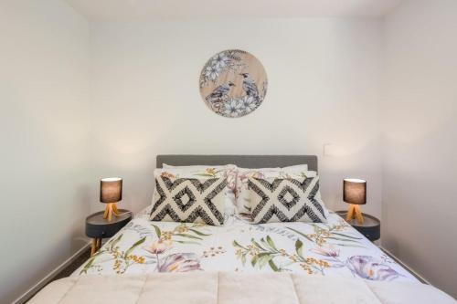 Postel nebo postele na pokoji v ubytování Ariki Delight 2BR Wellington Sanctuary