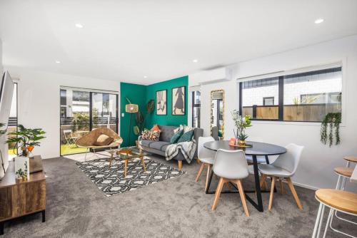 Un lugar para sentarse en Homey Haven in Trentham - 3BR