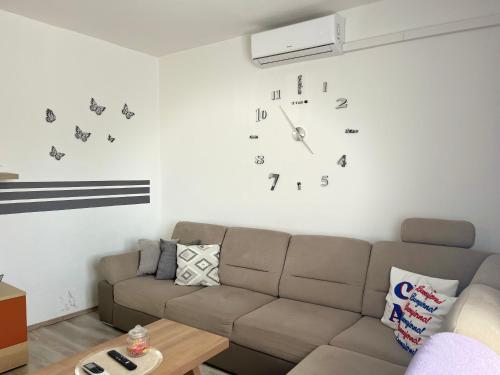 Ruang duduk di Apartman Marta