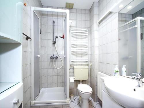 Koupelna v ubytování Bungalow Klönsnack, Dornumersiel