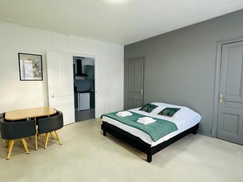 Studio 1 Proche Centre Ville Wifi et Parking Troyes