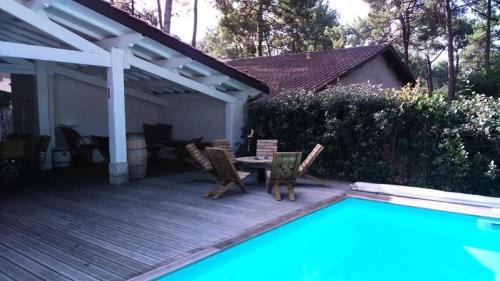 Résidence 05023m-lacanau Ocean - Grande villa 5 chambres pour 12 personnes avec piscine privée, plage à pieds, Lacanau Océan MAE-0421