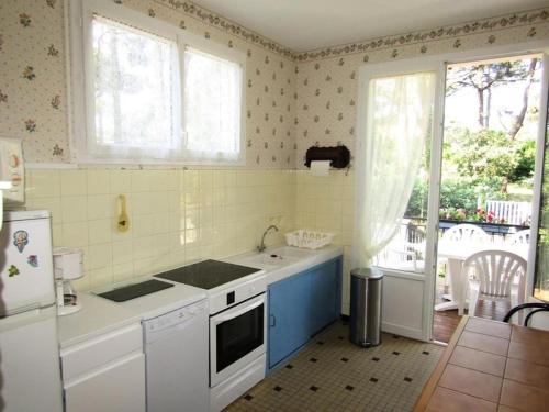 Photo de la galerie de l'établissement Résidence 02390-lacanau Ocean - Maison indépendante 2 chambres, 4 personnes à lacanau océan, plage à pieds MAE-1191, à Lacanau