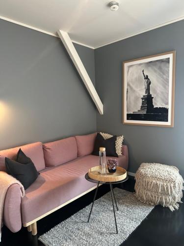 Χώρος καθιστικού στο SAGA, unikt badehotell med 5 rom, sauna og badebrygge - Inderøy