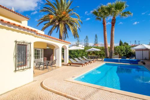 Villa Angélica - Cozy Homestay