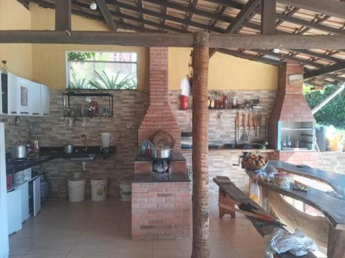 Kuchyň nebo kuchyňský kout v ubytování Casa de Campo proximo a Juiz de Fora MG- granjaerralugueld