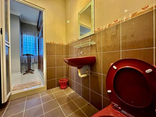 Koupelna v ubytování Kota Laksamana 2-Strey Walk to Jonker