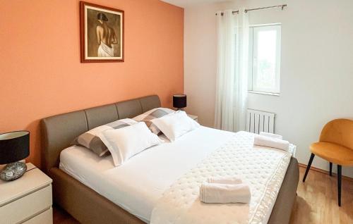 Amazing Apartment In Supetar With Wifi