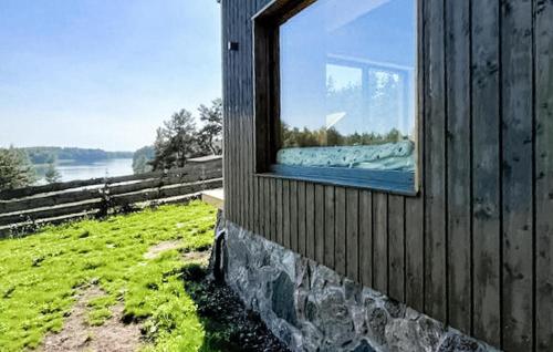 Amazing Home In Bozepole Królewskie