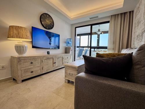Armando SeaView Residence - Horizon