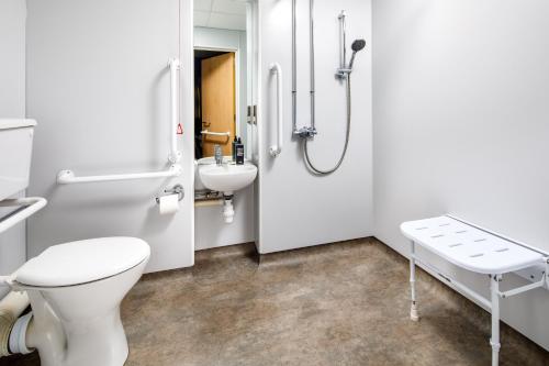 Koupelna v ubytování ibis budget Sheffield Arena
