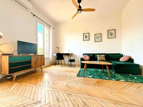 Le Méditerranée - Apt 4 Pers - 200 m des plages