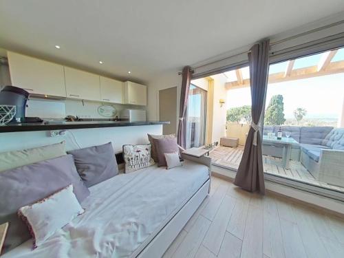 Appartement 2 piéces 4 couchages ULYSSE PORT LEUCATE NATURISME PL080-TB38