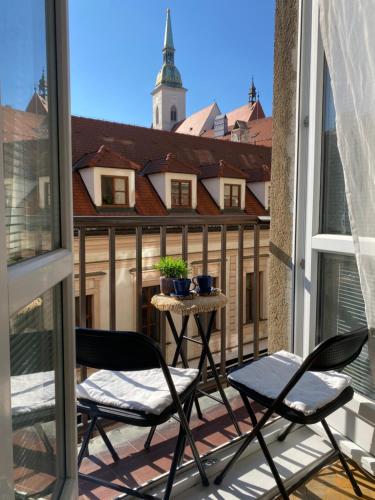 Audrey Hepburn Apartment Cathedral View TOP Location Air Conditioned