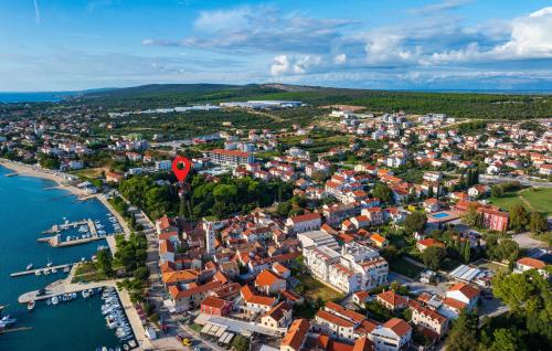 Cozy Apartment In Sveti Filip I Jakov