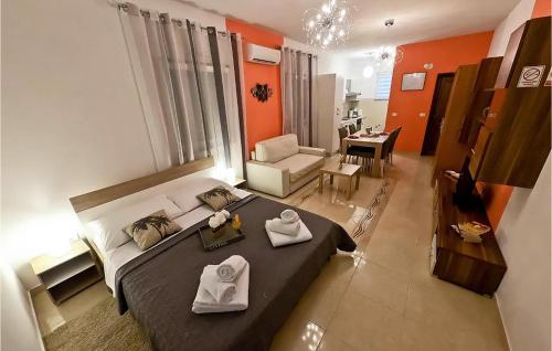 Awesome Apartment In Pula With Wifi