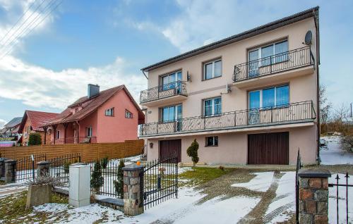 Stunning Apartment In Gowidlino