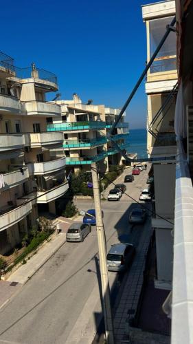 Popi Apartment for rent Peraia floor with balcony 38 qm τμ NEW BED !!!