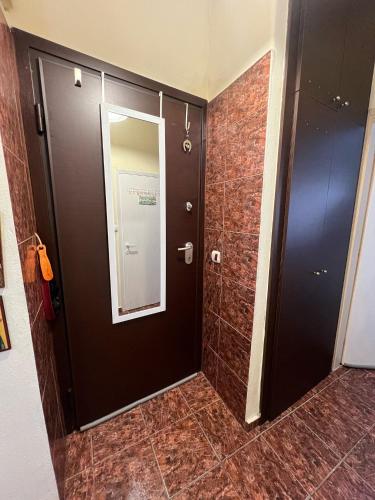 Popi Apartment for rent Peraia floor with balcony 38 qm τμ NEW BED !!!