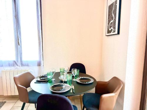 Fotografie z fotogalerie ubytování Spacieux T2 avec balcon v destinaci Cluses