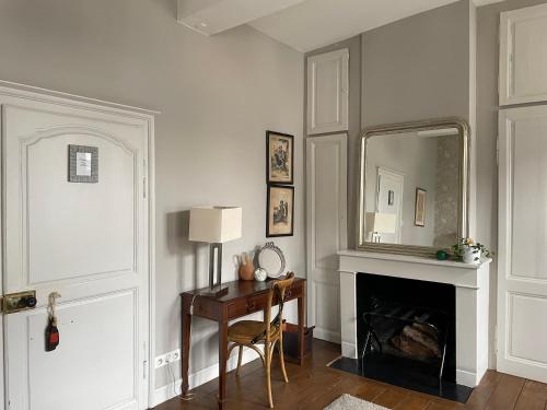 Gambar di galeri bagi Maison-76 di Montreuil-sur-Mer