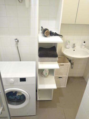 Apartment with 2 bedrooms and a small living room