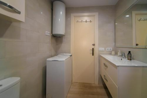 WELCS APARTAMENTO 223 EMP con TERRAZA con VISTA