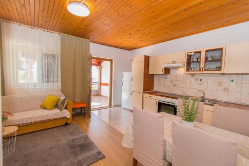 Apartments Neve