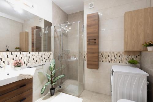 Et badeværelse på Apartament ZEUS - Beskid Apartment