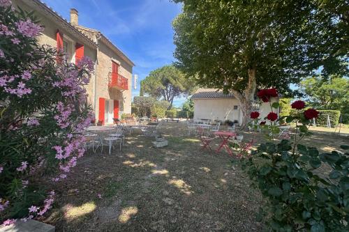Gîte du Mas - Charmant Gîte provençal avec jardin commun