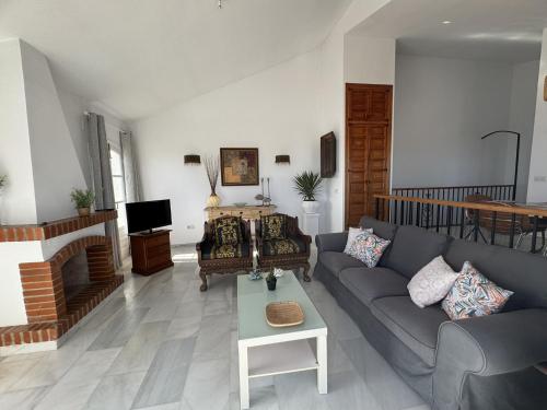 Nerja Paradise Rentals - Villa Alaymar