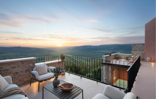 Pet Friendly Home In Motovun With Sauna