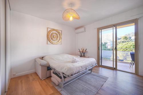 Lumineux studio LOGGIA, Alexandre III- proche CROISETTE A0B203