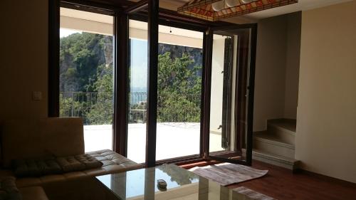 Landskap semula jadi dekat dengan apartmen
