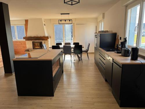 Maison 8 personnes 4 Chambres Doubles - Piscine