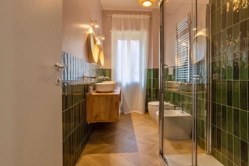 Amelie - Gem of Trastevere