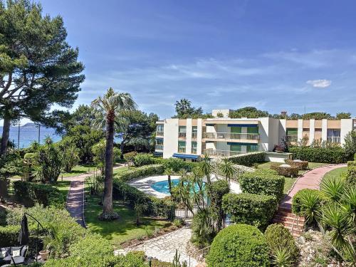 Superbe appartement plage du Midi 2 piscines 325L