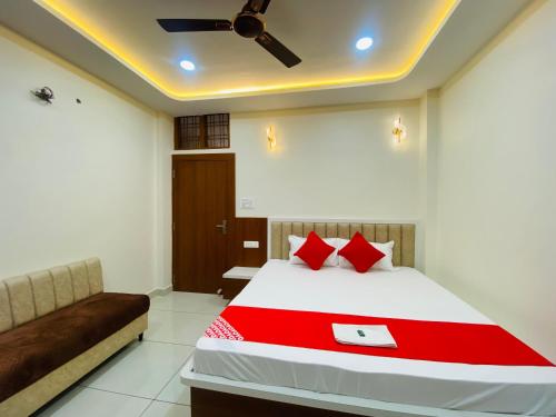 Ένα ή περισσότερα κρεβάτια σε δωμάτιο στο Hotel Classic Inn