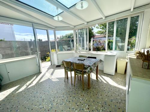 Photo de la galerie de l'établissement La Vintage, à Saint-Gilles-Croix-de-Vie