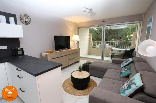 St Cyprien Appartement terrasse a 2 minutes du port et de la plage