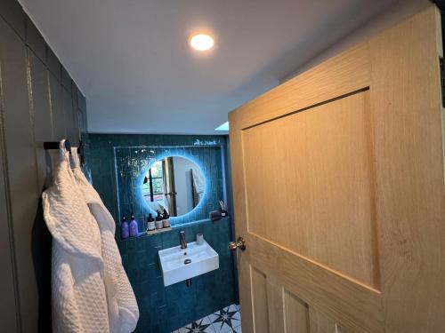 Ένα μπάνιο στο Room in the Nest